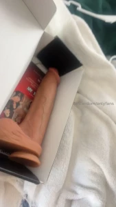 I am so pleased with the accuracy of my clone it s 9 5 inches i