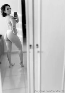 Paty-feet-patricia part 1