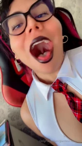 Don t resist anymore to my juice mouth