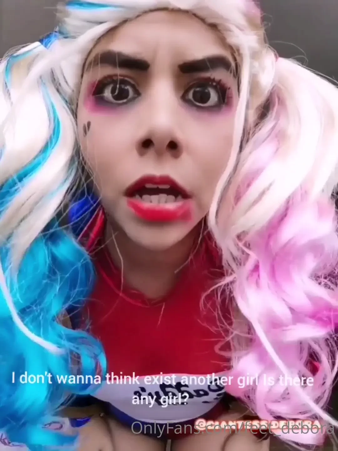 Giganta vore harley quinn encoge a guason especial por halloween 8min 