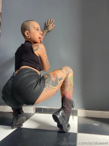 Hello today there s a free combo from my ass three positions for you part 3