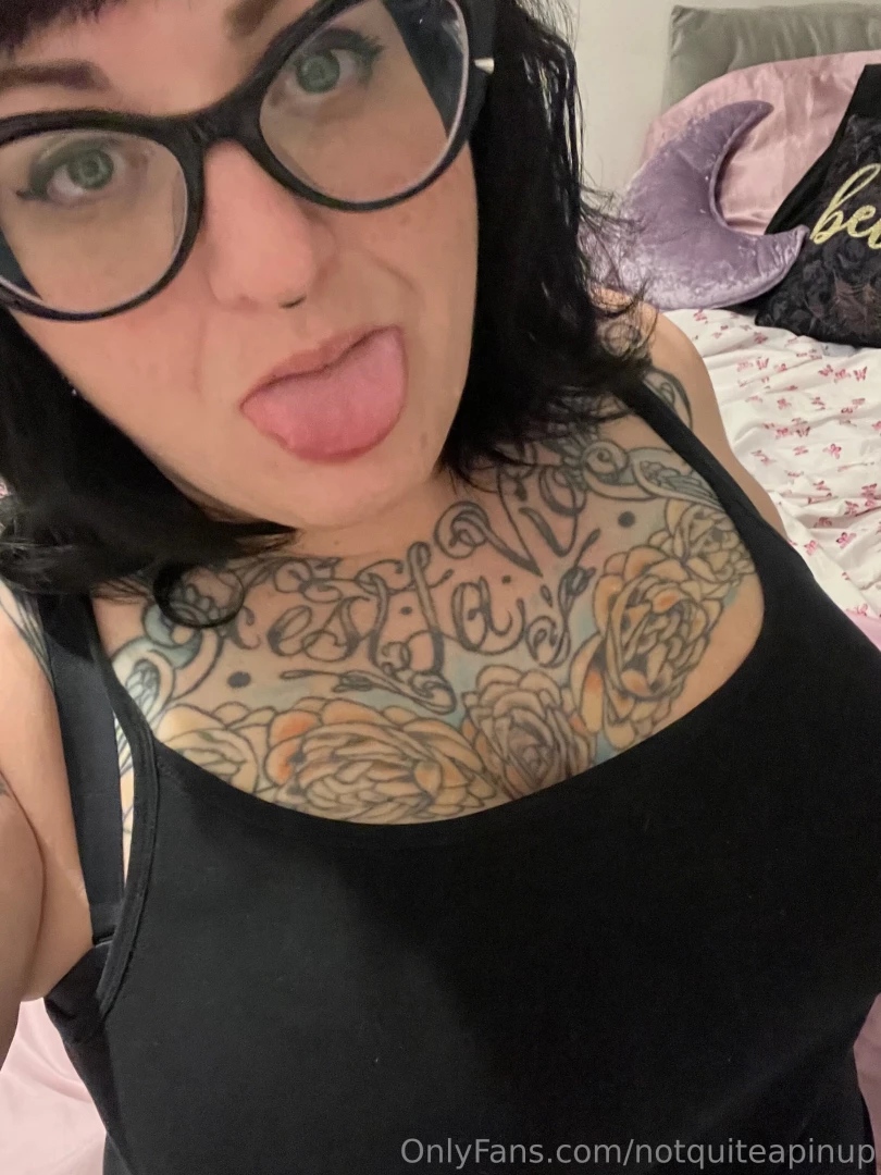 Omg- she went out with a bang my beloved hitachi died- sparks flying part 2 