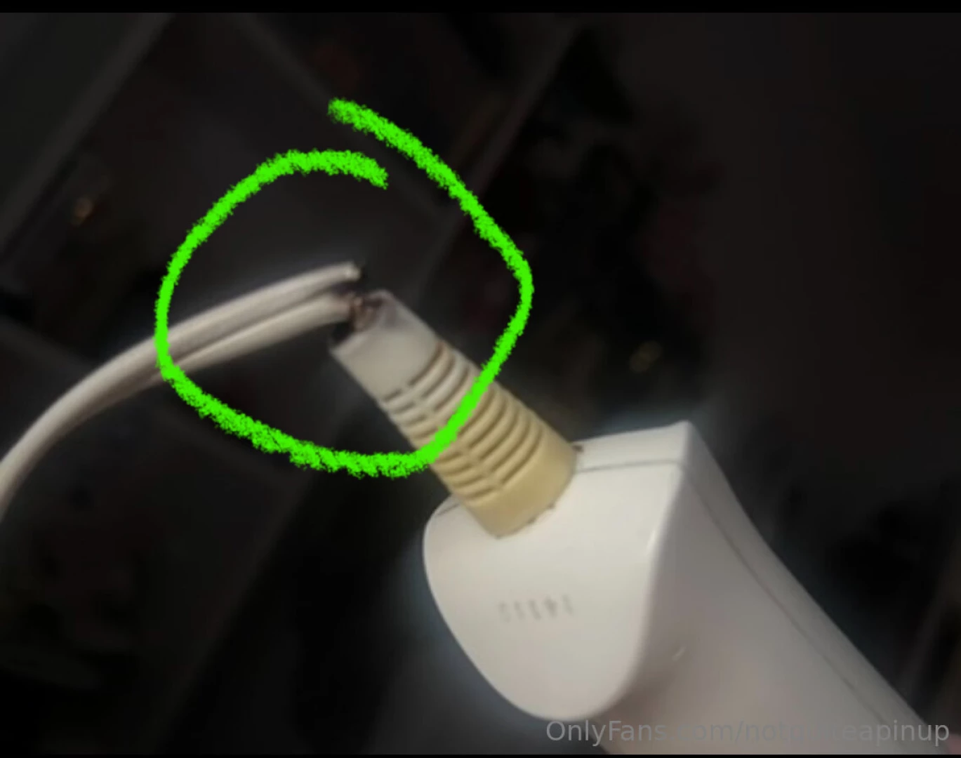 Omg- she went out with a bang my beloved hitachi died- sparks flying part 1 