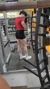 Can t believe i actually went to the gym like this part 3