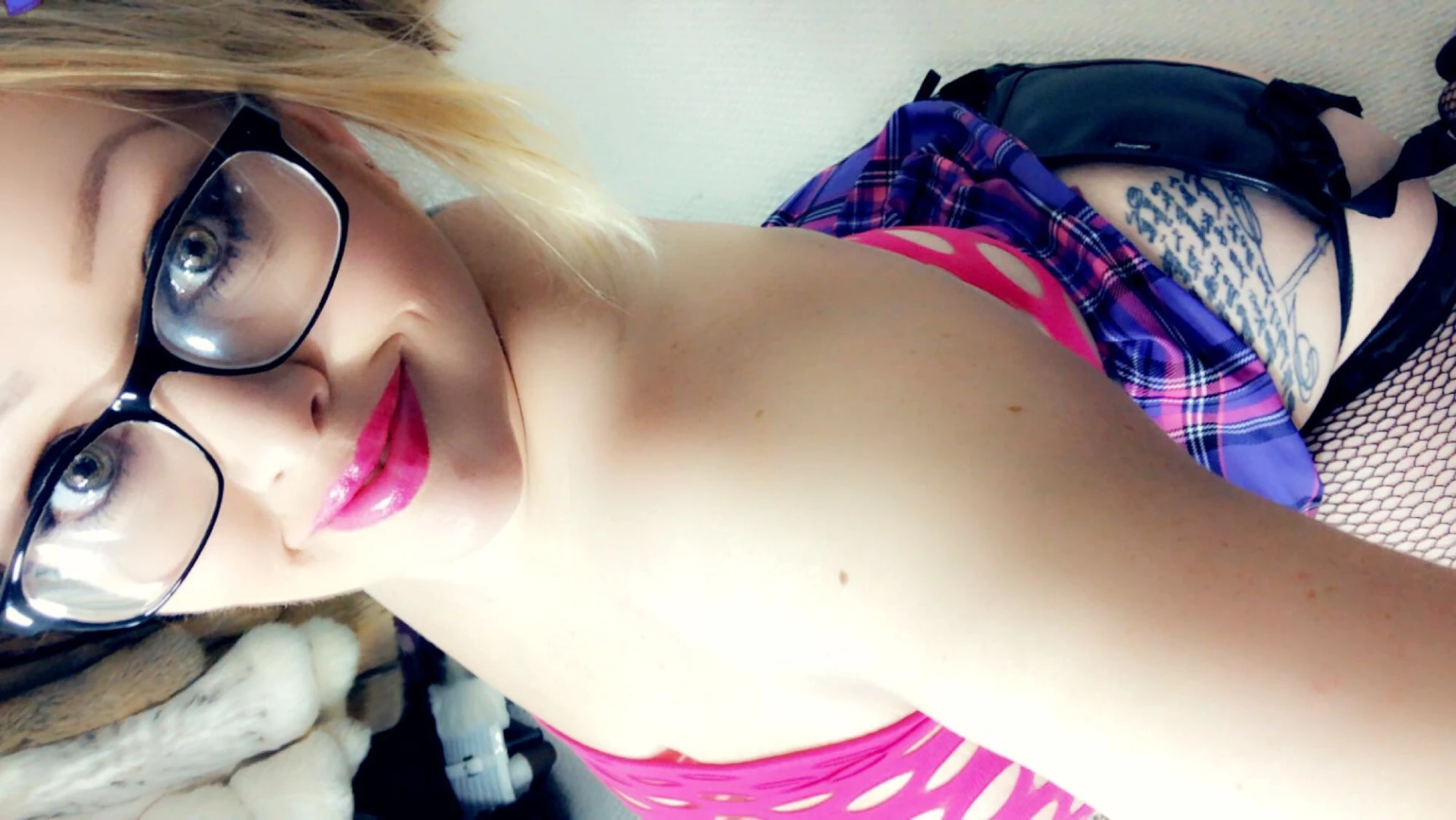 Your naughty bunny is always ready for you in my dms 