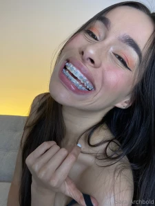 What a pretty face as if to make it a disaster