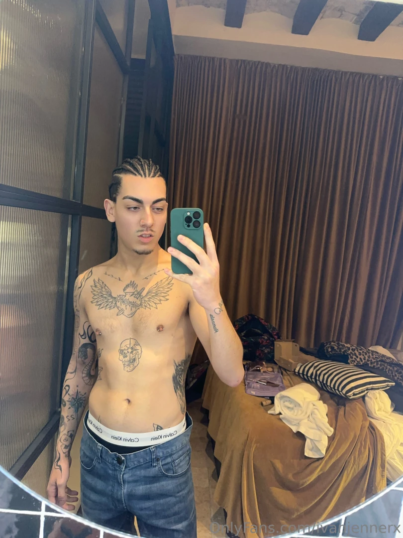 What you see here is just a teaser want the full experience join my 