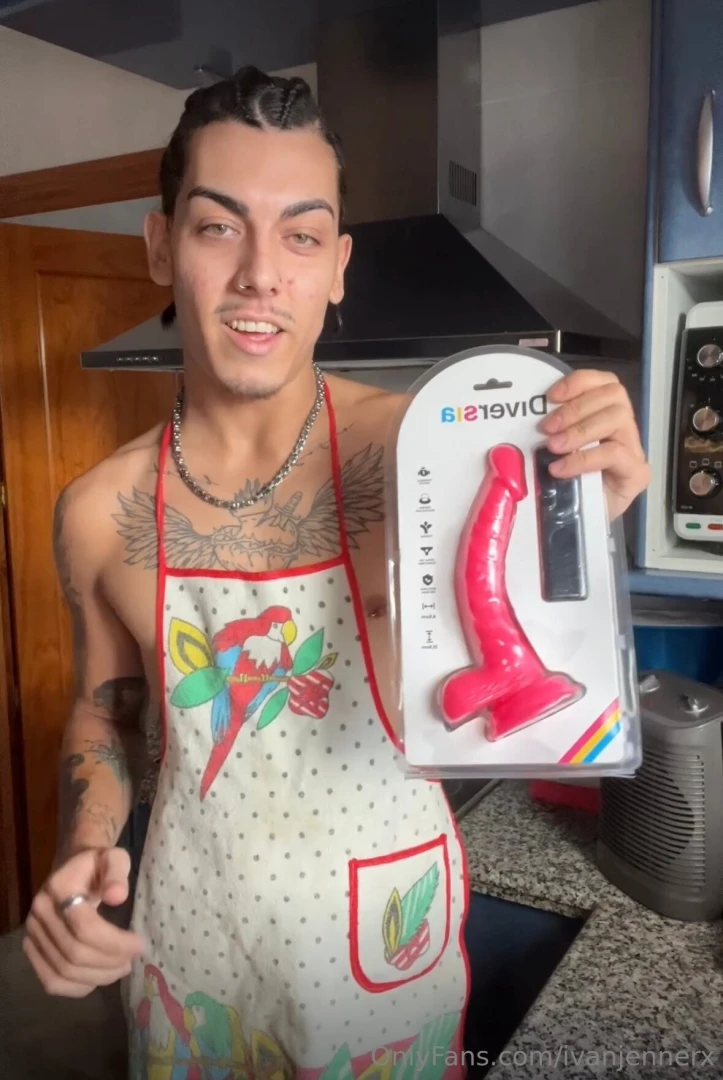 Trying my new purchase for all the walls and furniture 