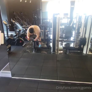 Gym sep 27th as im gaining back i feel more satisfied taking pics of