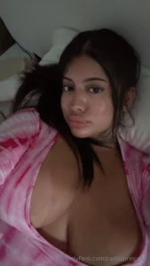 Would u on this pretty face