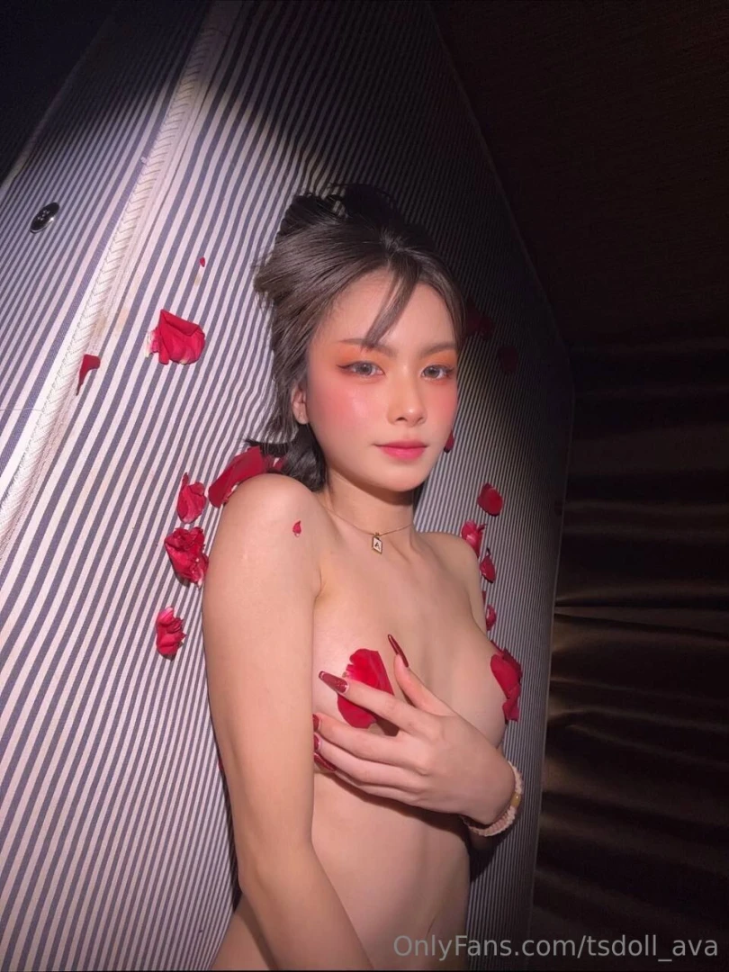 I ve made it easy and now it s your turn to play i m not touching 