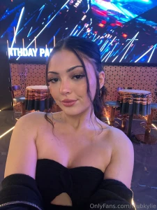 Baby i m the reason why hell s so hot