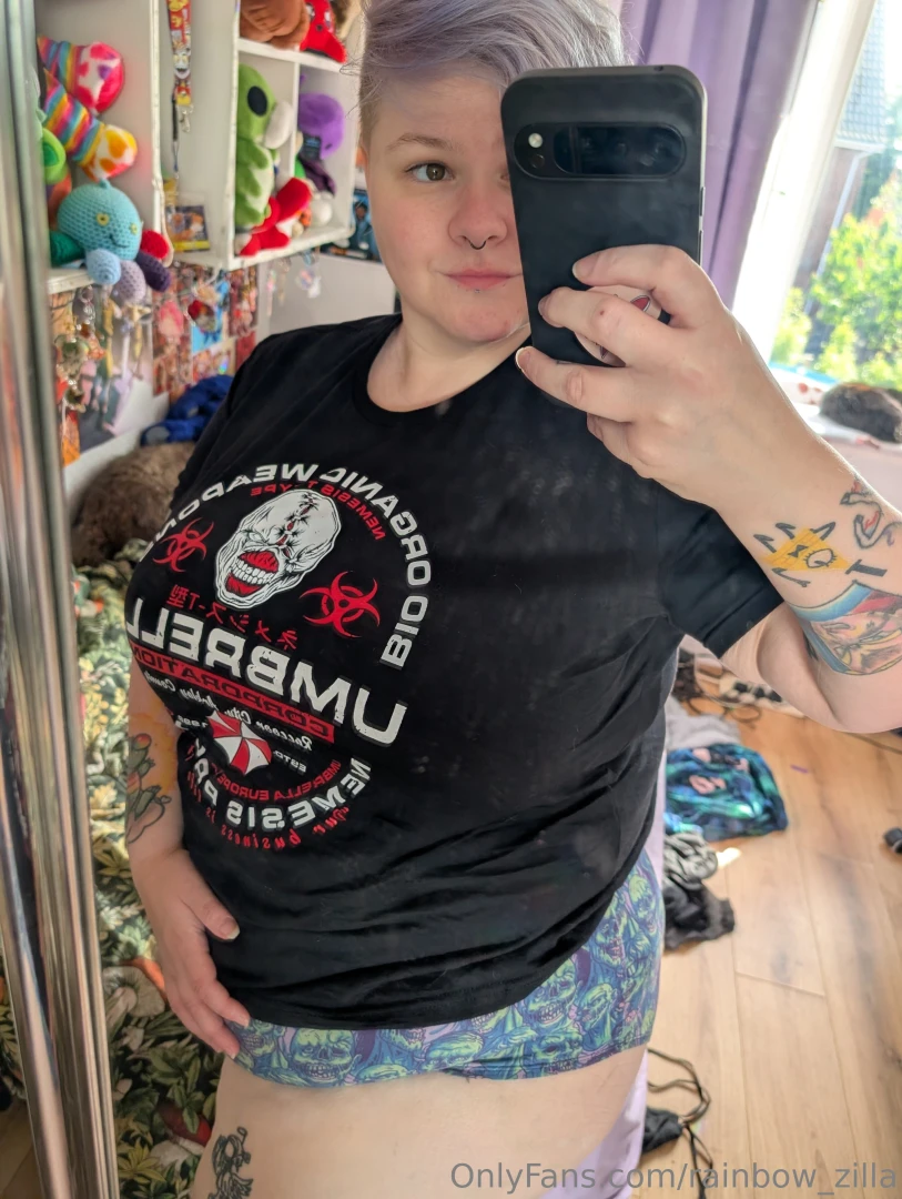 Happy accident co-ordinated zombies 