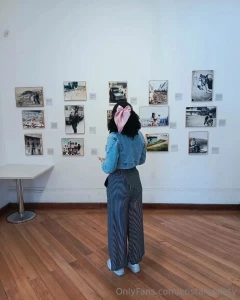 A cute bow helps complete the innocent persona when i m out now in the