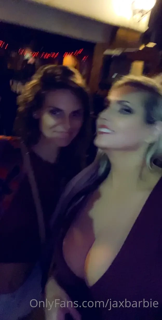 And these are pics from saturday night it was a weird night tho so we 