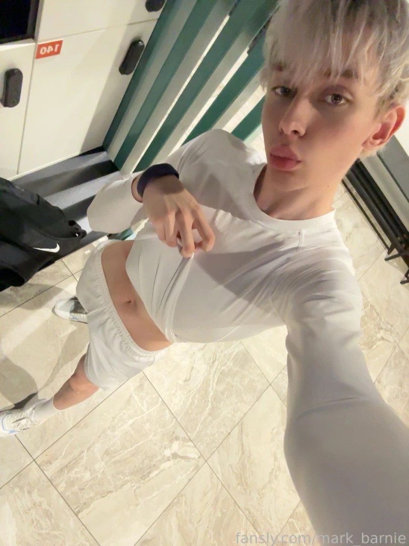 I m so obedient in the gym but outside of it not at all 