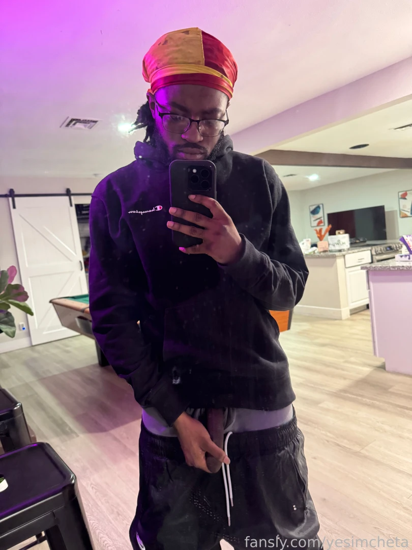 Suck my dick ebony chetatv black male bbc dom solo nerd gamer 