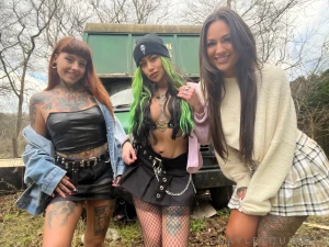 Who s ready to see what we got up to today onlyjasmine_x yourfavecmslt