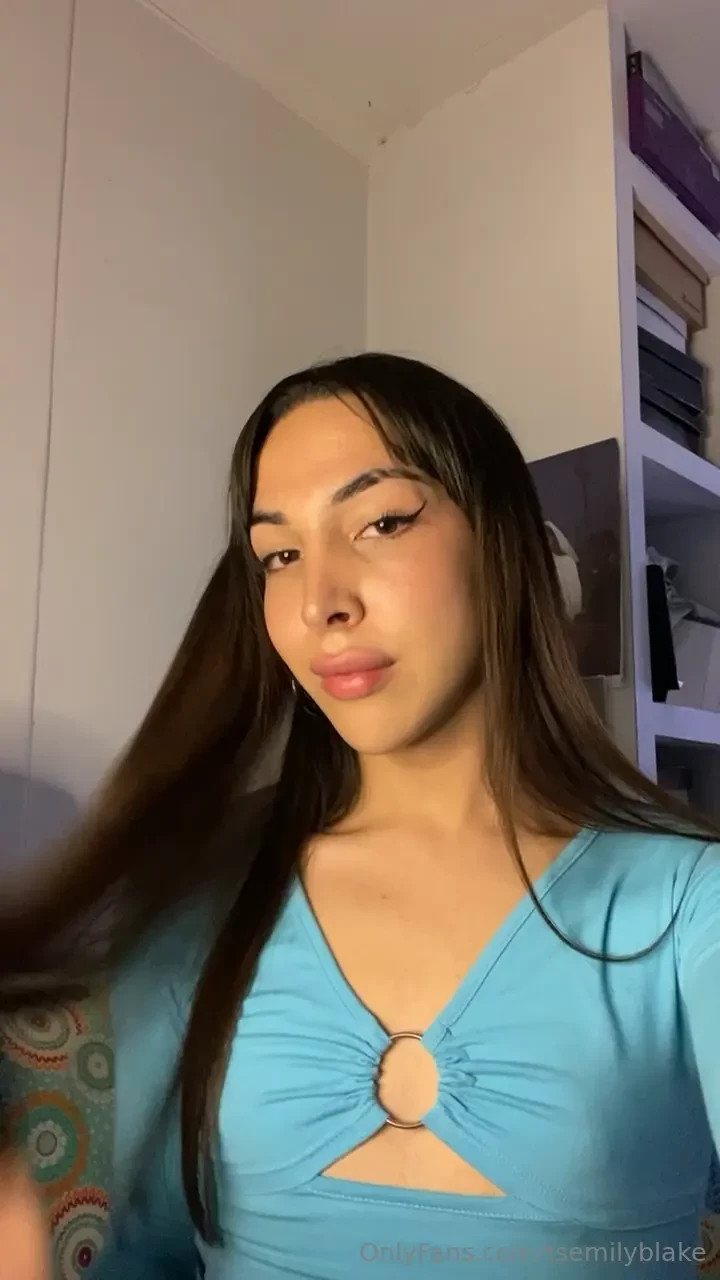 The perfect start to your saturday would be sending me a dm right now 