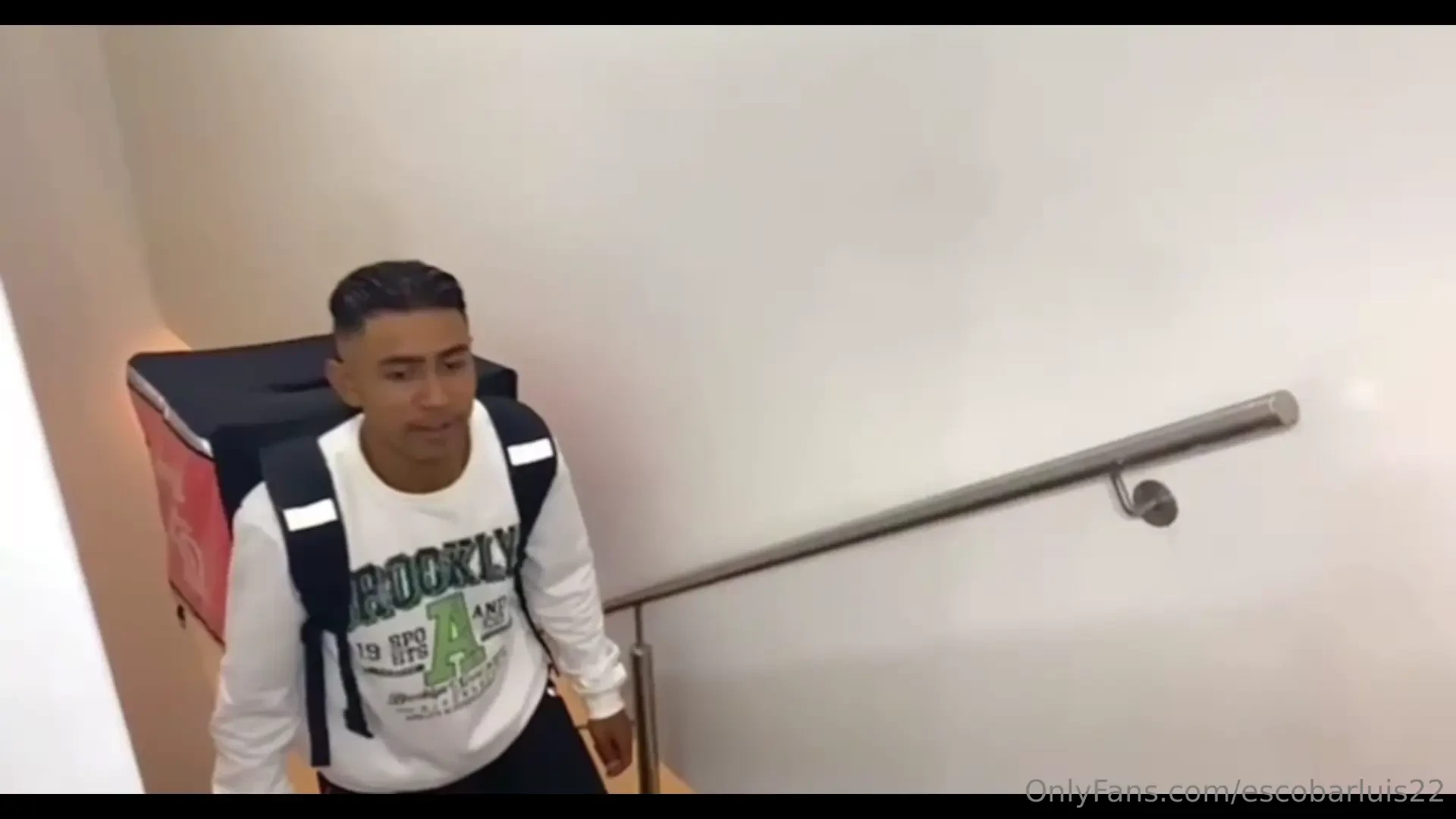 Este domiciliario me dio una gran follada this domiciliary gave me a 