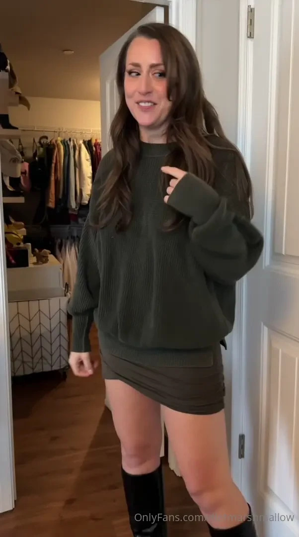 Fucking your girlfriend s bff part 4 happy friday do you like naughty 