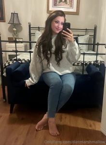 Idk if you guys like sfw shots but here are a few cute pics from the part 1