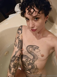 Slut in a soaker tub part 1