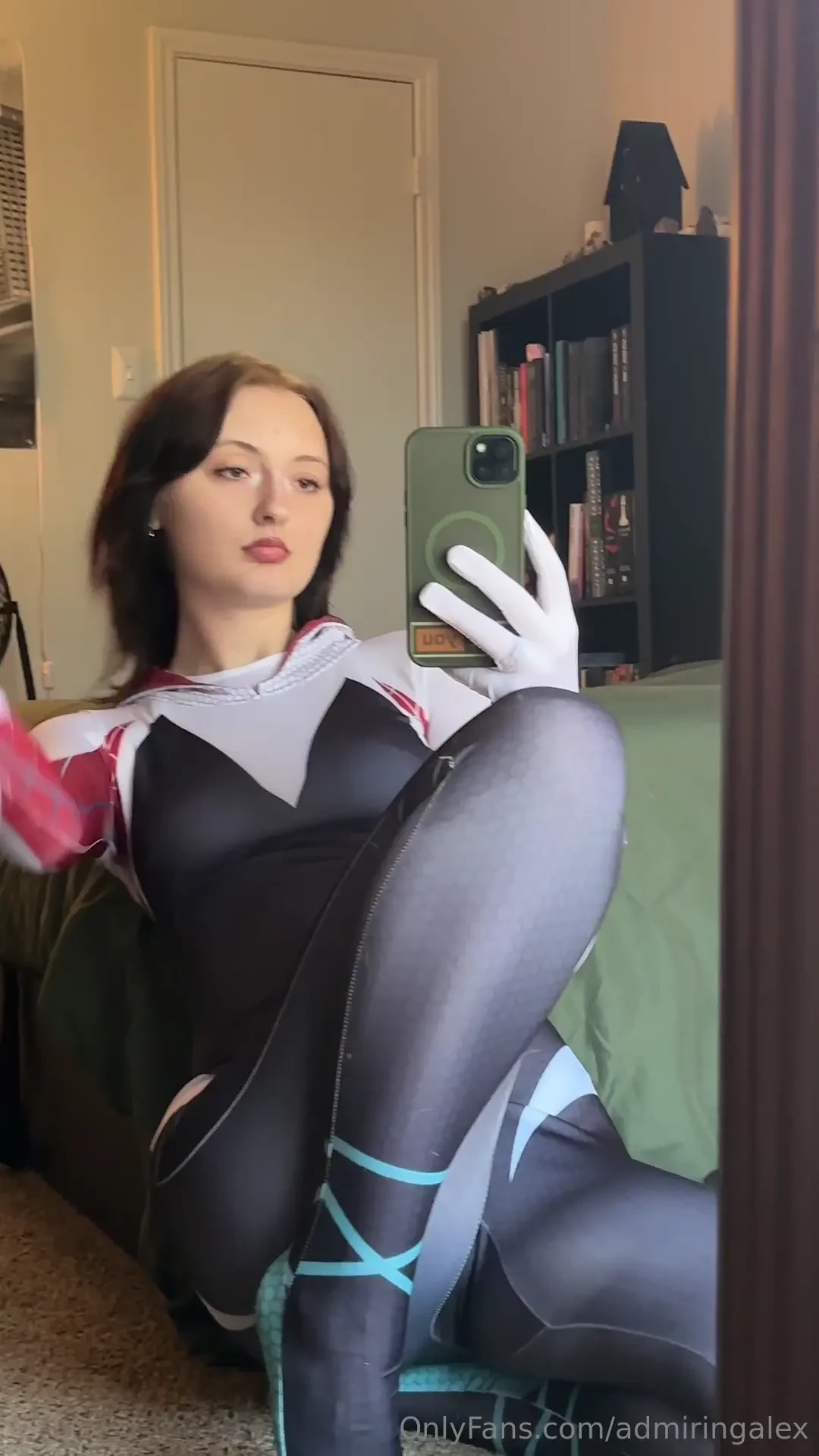 Cum hang out with naughty spider gwen tonight liveee 10 pm cst biggest 