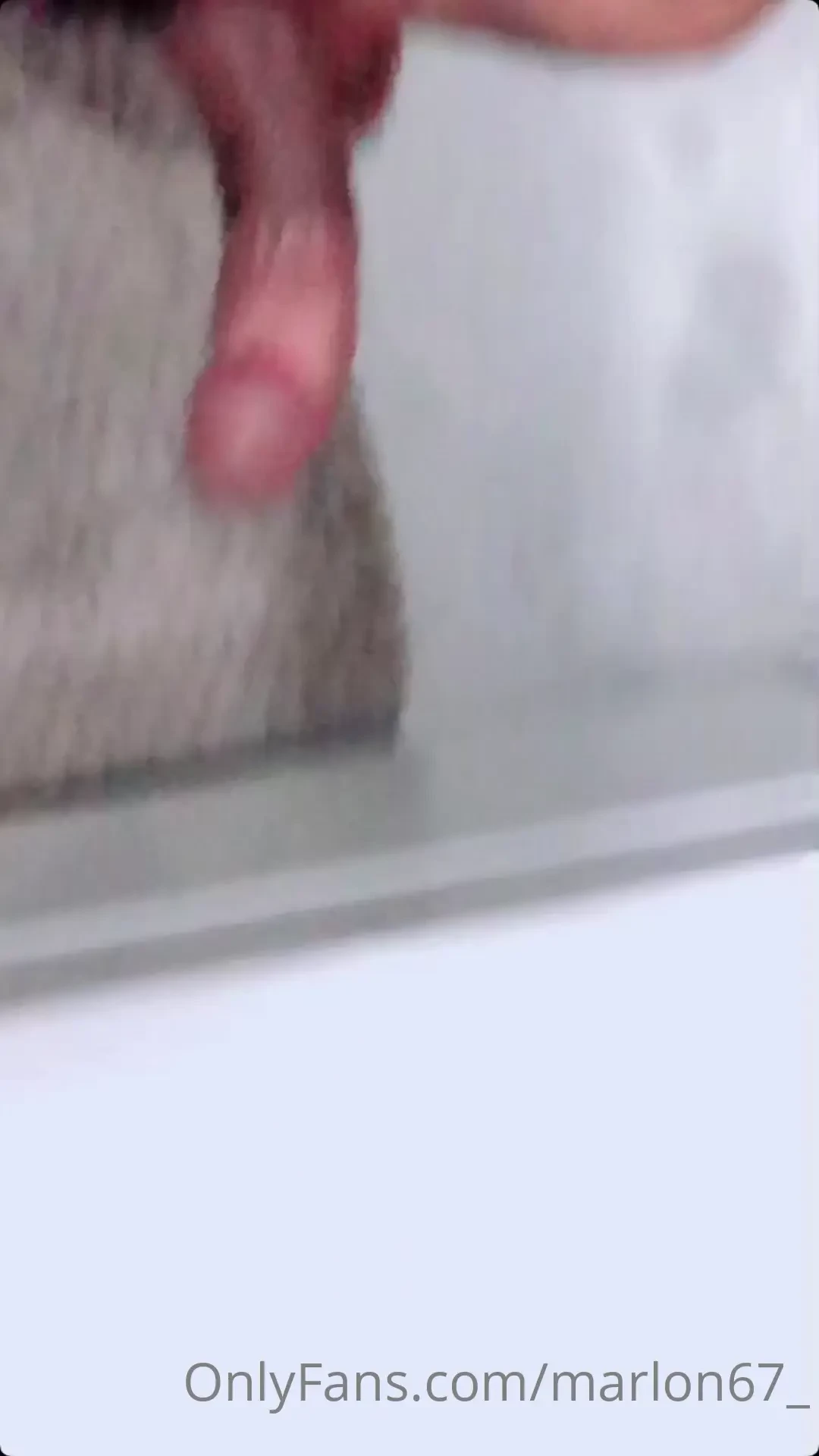 Some solo time in the bathroom wanna join 