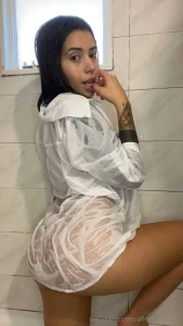 Shower thoughts maybe wet looks suit me better what do you think - too