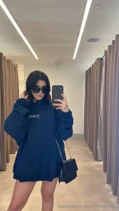 I believe that what we wear should match how we feel - today i feel