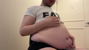 I m loving my low stomach this heavy pig belly keep growing lower and