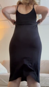 Want to see what i m wearing to the office today i love this dress and