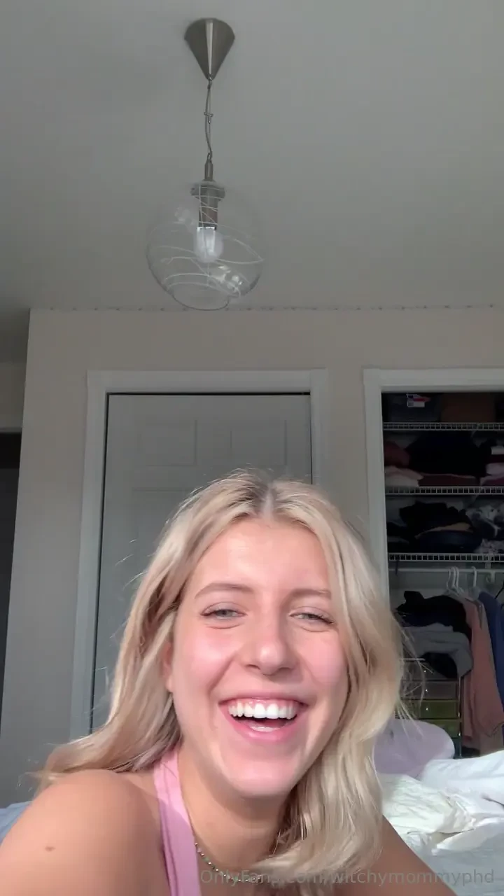Everyone meet blonde witchy 