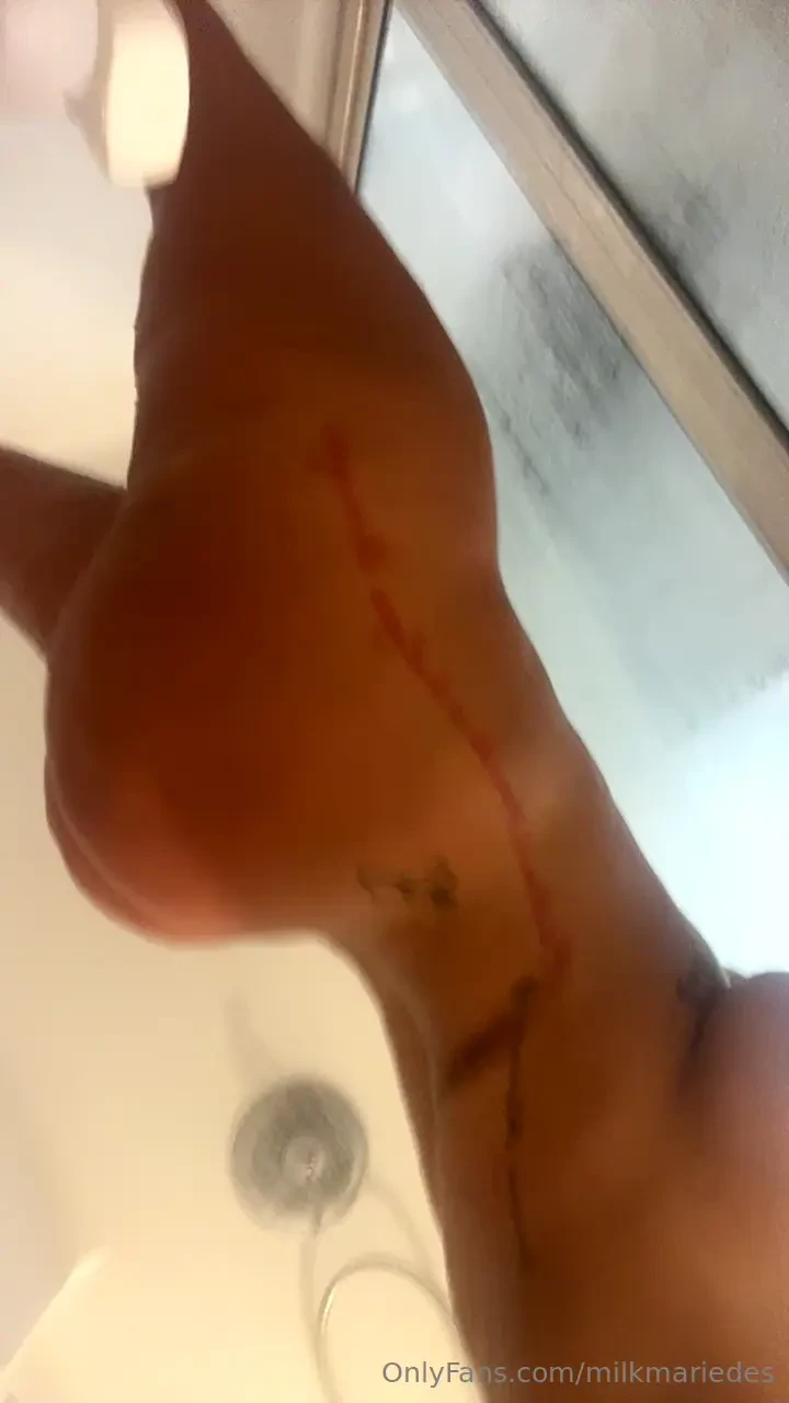 Taking a shower thinkin ab you 