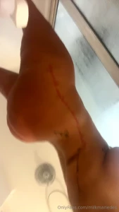 Taking a shower thinkin ab you