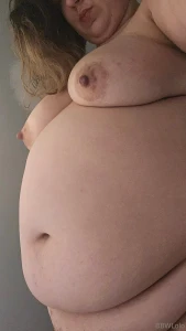 Morning jiggles before my shower part 1