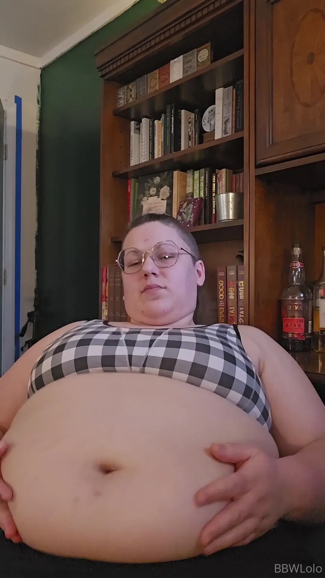 No jokes just jiggles 