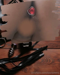 Guess the object and get the full album the first person to take part