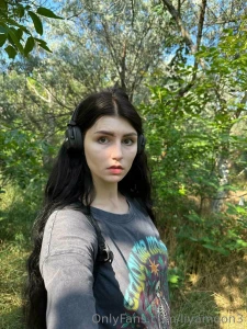 Without makeup oh yeah that s me i think i feel confident and