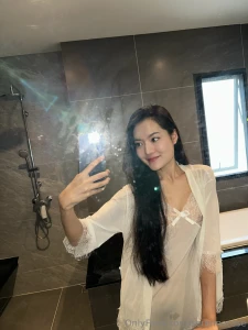 I m the temptation you ll never get enough of