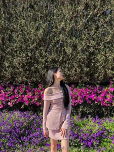 Try to forget this moment i dare you