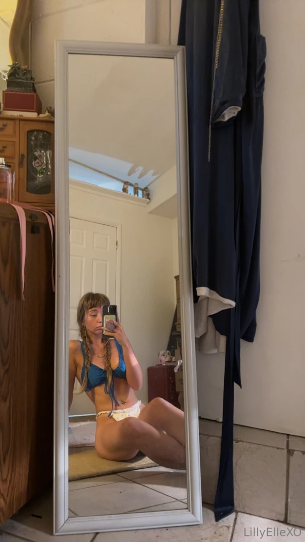 I miss my old room sometimess part 1 