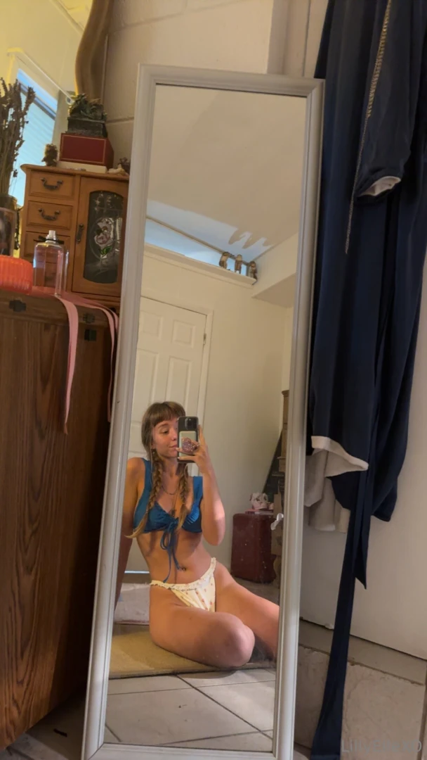 I miss my old room sometimess 