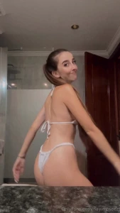 Para cualquier cosa que quer is v deos fotos personalizado etc me habl