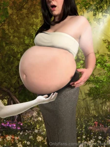 Morph monday - punished for my gluttony taking a leisurely stroll