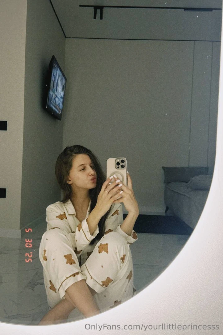 Smile maybe that will make me smile too 