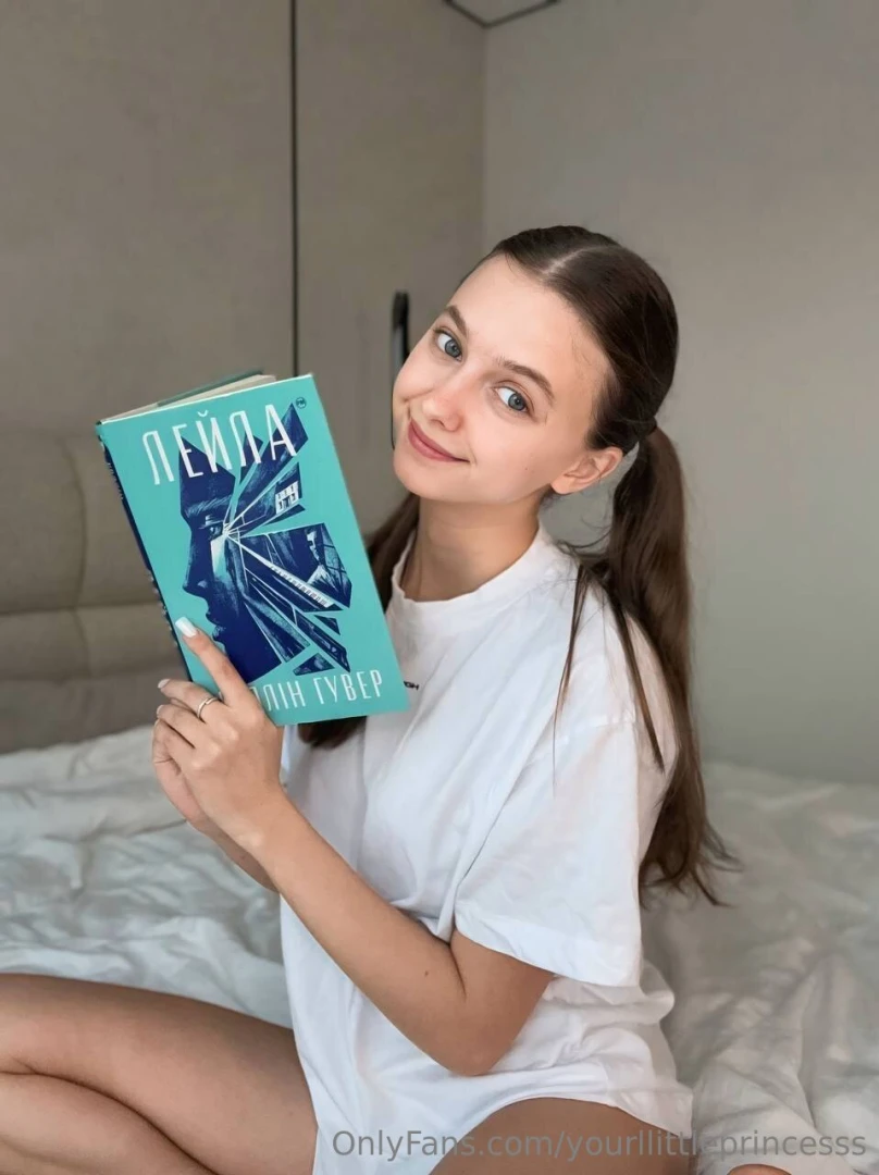 Leila is more than just a book it s like someone gently creaked open 