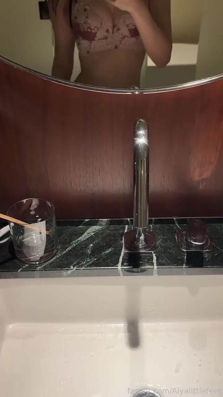 Don t trust push up bras and bathroom mirrors japanese japanesegirl 