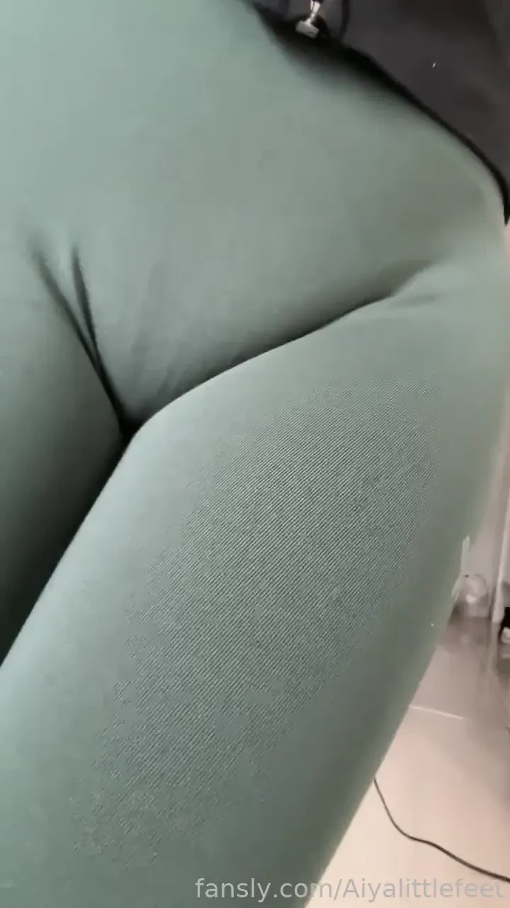 They said i need to wear panties in the gym to hide my camel toe you 